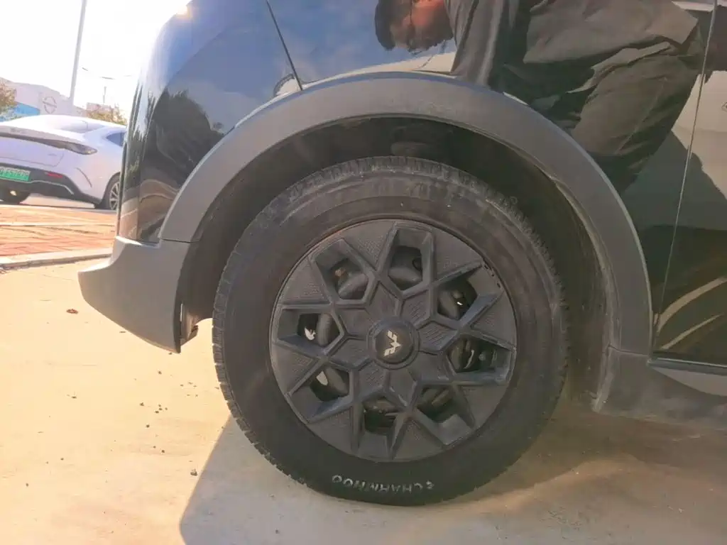 Wuling MINIEV — миниатюра 23