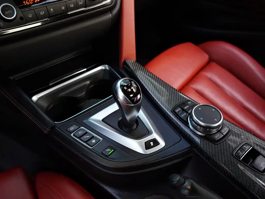BMW M4 — миниатюра 14