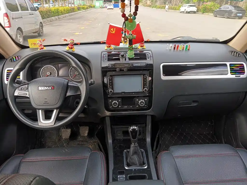 Yema Mustang T70 — миниатюра 4