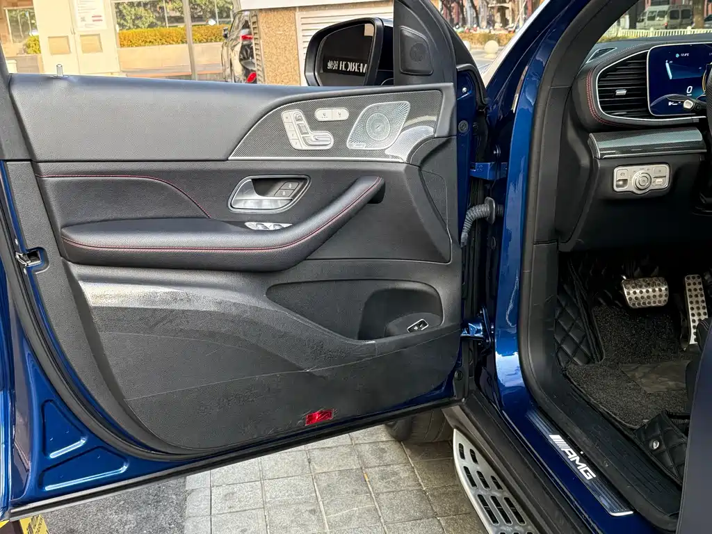 MERCEDES-BENZ GLE COUPE AMG