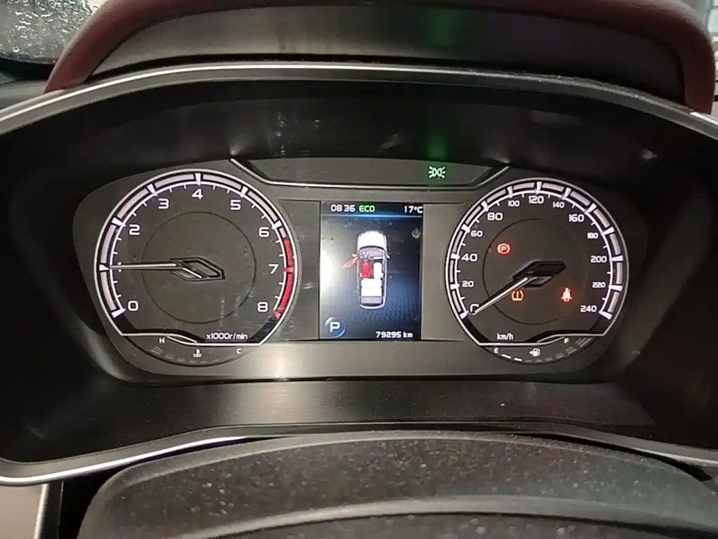 Geely Binyue — миниатюра 12