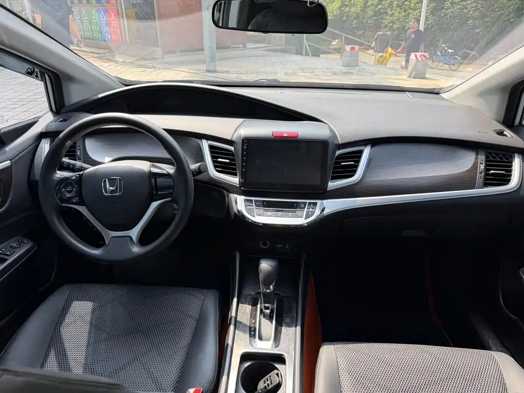 Honda Jade — миниатюра 11