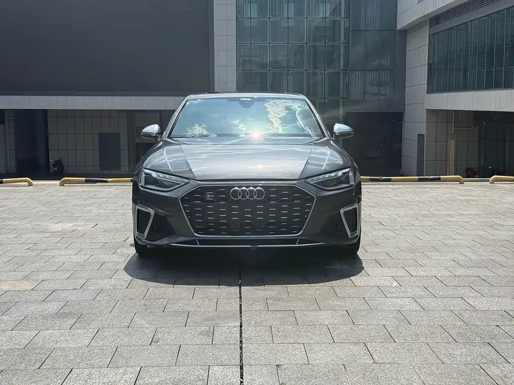 Audi S4 — миниатюра 2