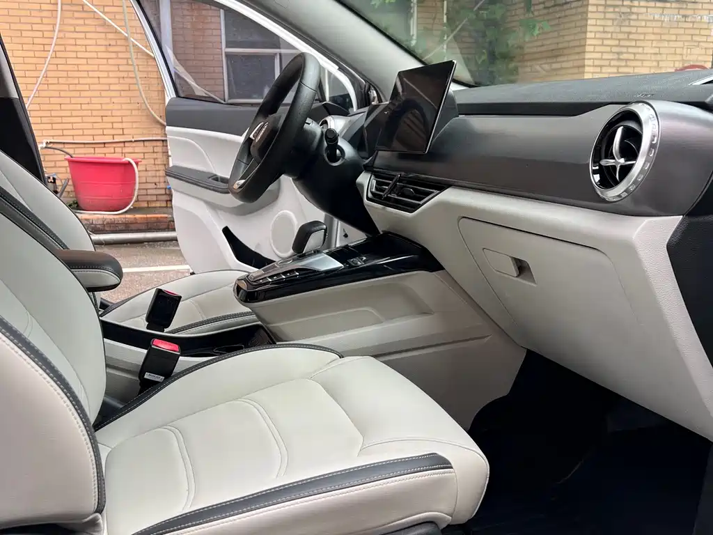 BYD Yuan Pro — миниатюра 7