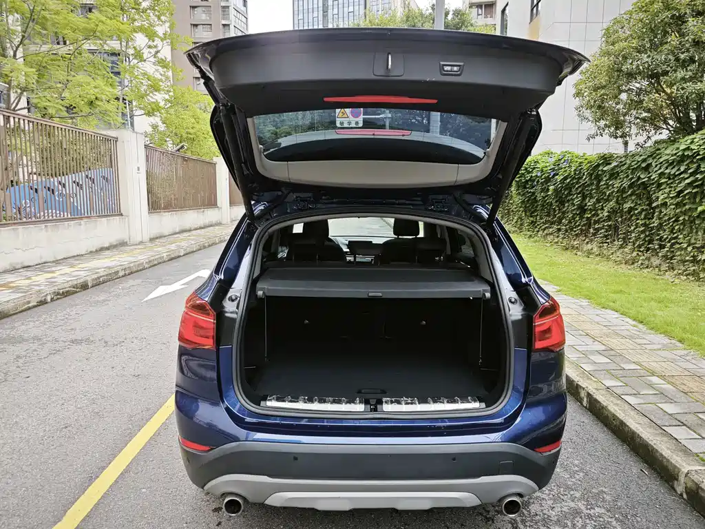 BMW X1 — миниатюра 11