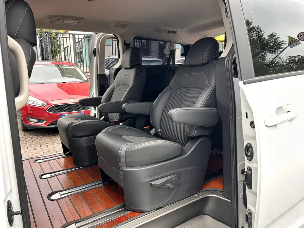 Maxus G10 PLUS 2.0T Auto Executive Edition, фото 9