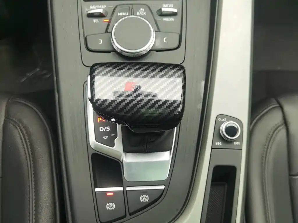 Audi A4L — миниатюра 13