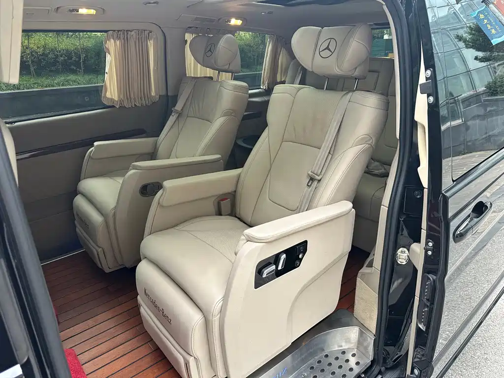 Mercedes-Benz Viano — миниатюра 19