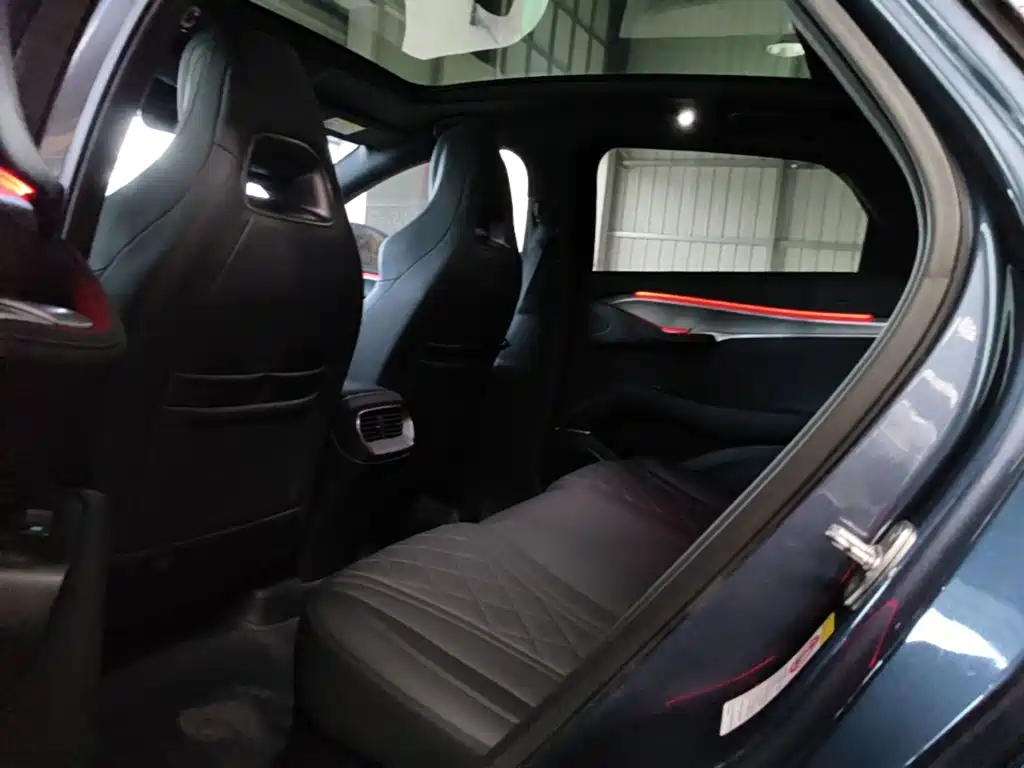 BYD Sealion 07 EV — миниатюра 17