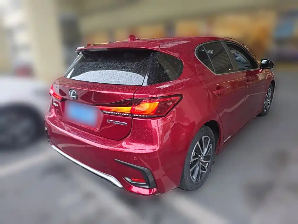 Lexus CT — миниатюра 10