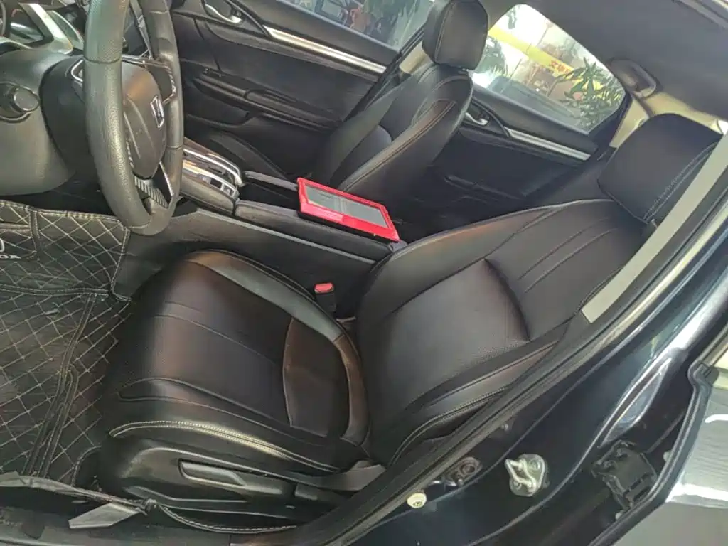 Honda Civic — миниатюра 11