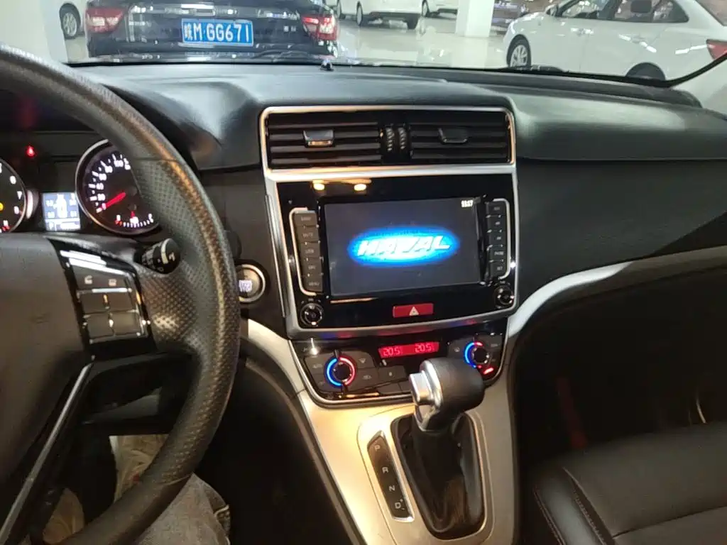 Haval M6 — миниатюра 13