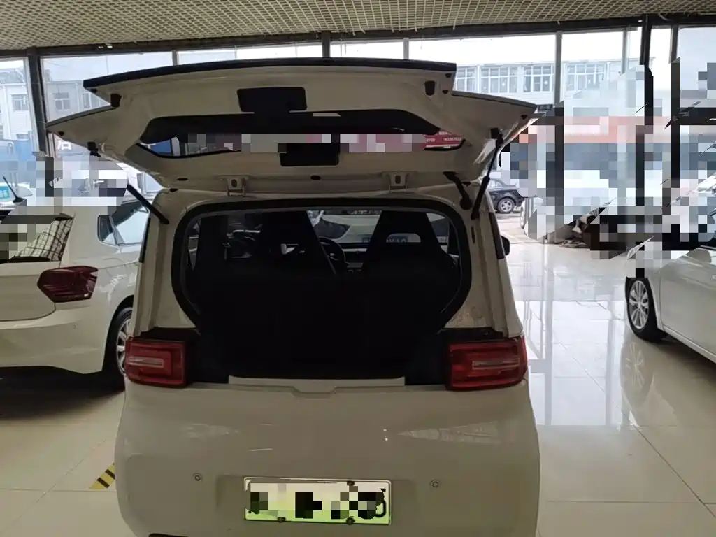 Wuling MINIEV — миниатюра 19