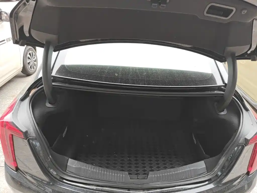 Cadillac CT5 — миниатюра 19