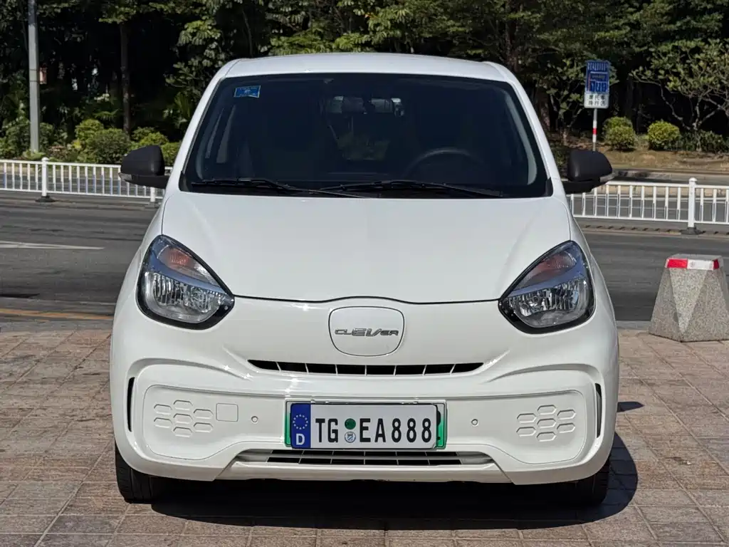 Roewe Clever — миниатюра 2