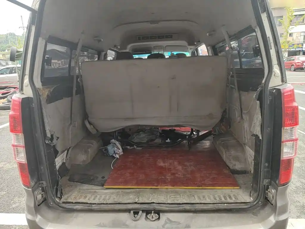 Jinbei Hiace X30L — миниатюра 19