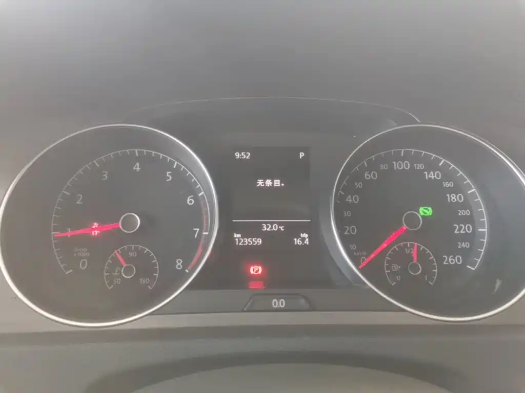 Volkswagen Golf — миниатюра 12