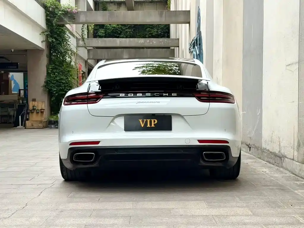 Porsche Panamera — миниатюра 7