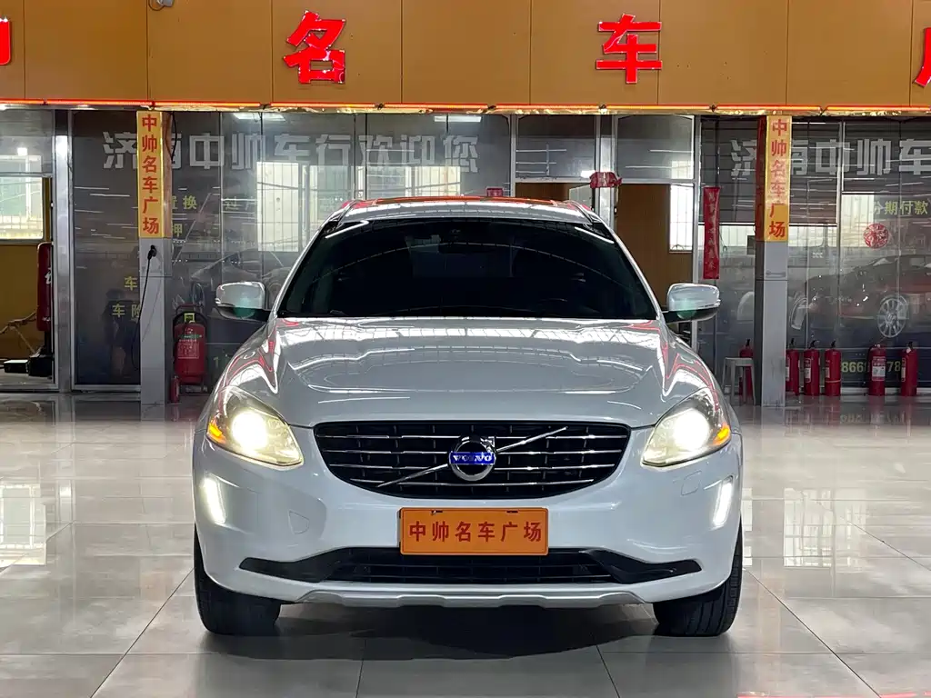 Volvo XC60 (Import) — миниатюра 2