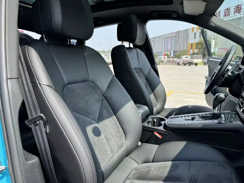 Porsche Macan — миниатюра 30