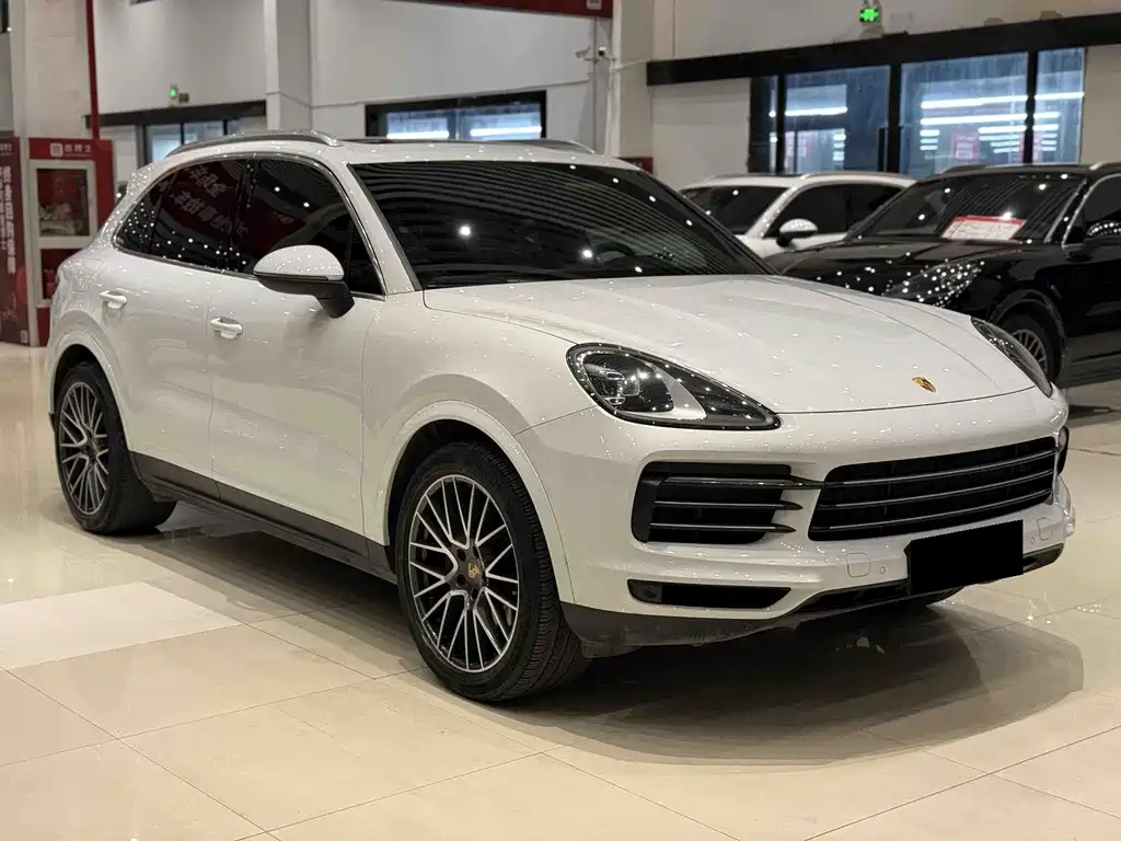 Porsche Cayenne — миниатюра 3