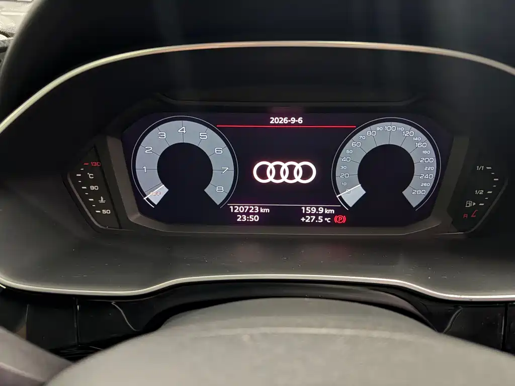Audi Q3 — миниатюра 11