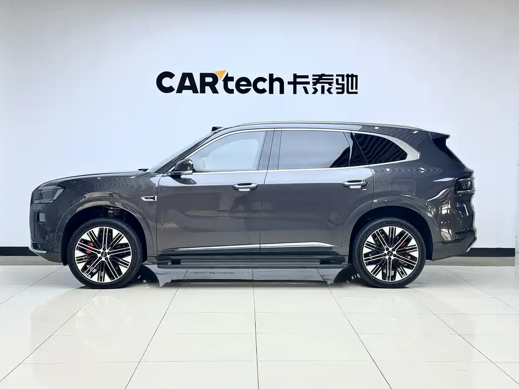 Zeekr 极氪8X — миниатюра 6