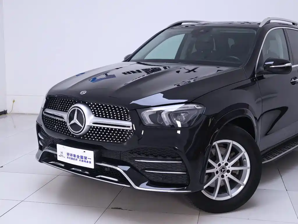 Mercedes-Benz GLE (Import) — миниатюра 3