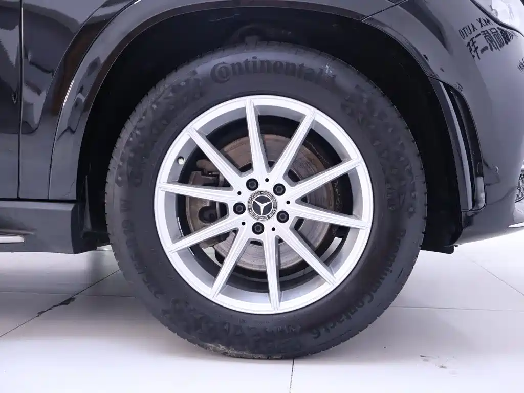 Mercedes-Benz GLE (Import) — миниатюра 6
