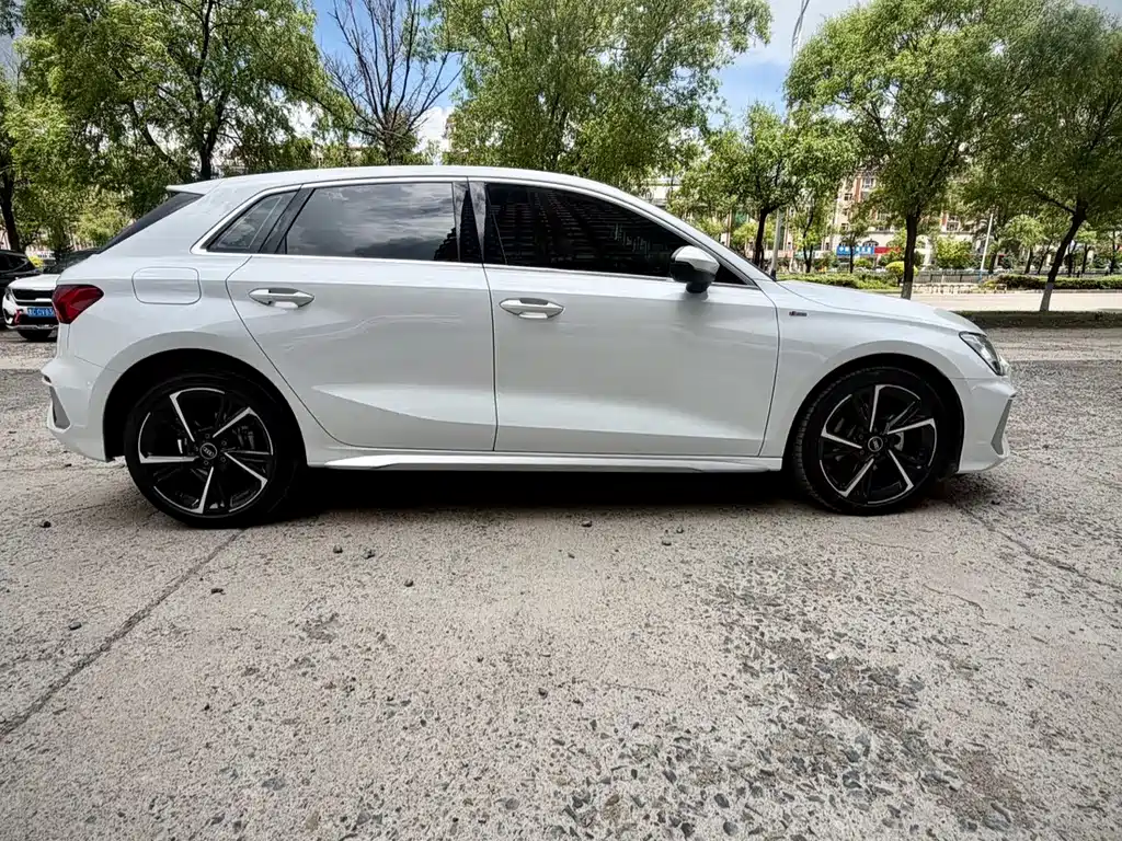 Audi A3 2022 Sportback 35 TFSI Fashion Sport