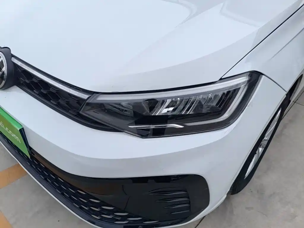 Volkswagen Lavida — миниатюра 24