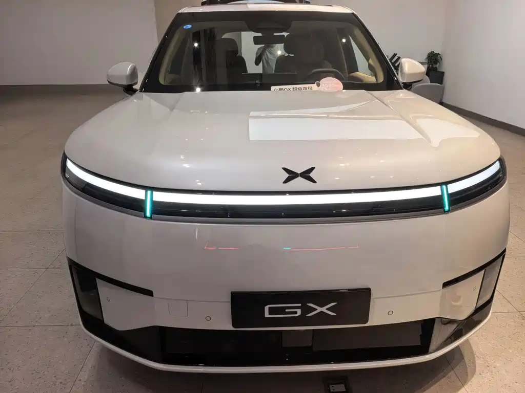 XPeng 小鹏GX — миниатюра 8
