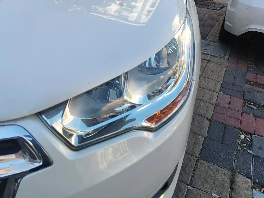 Citroen C4L — миниатюра 5