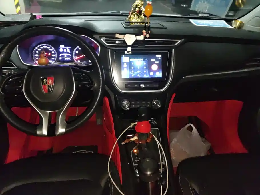 Roewe RX3 — миниатюра 11