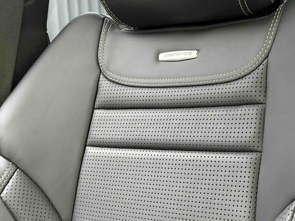 Mercedes-Benz GLS AMG — миниатюра 11