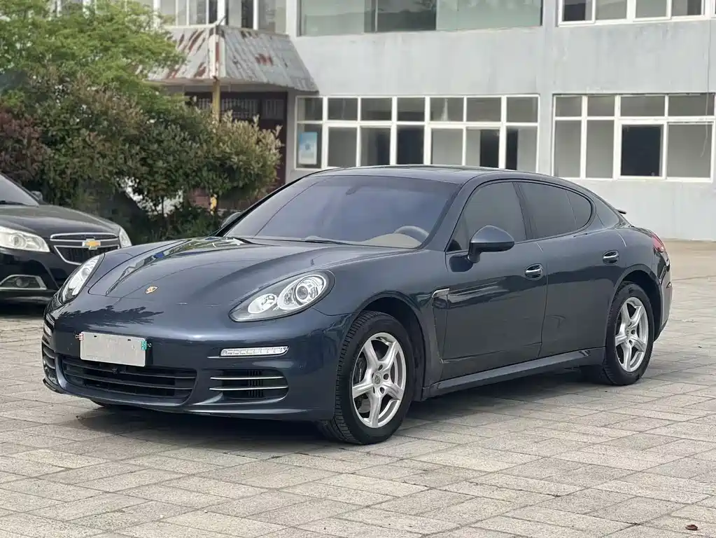 Porsche Panamera 2014