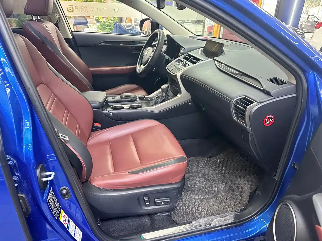 Lexus NX — миниатюра 4