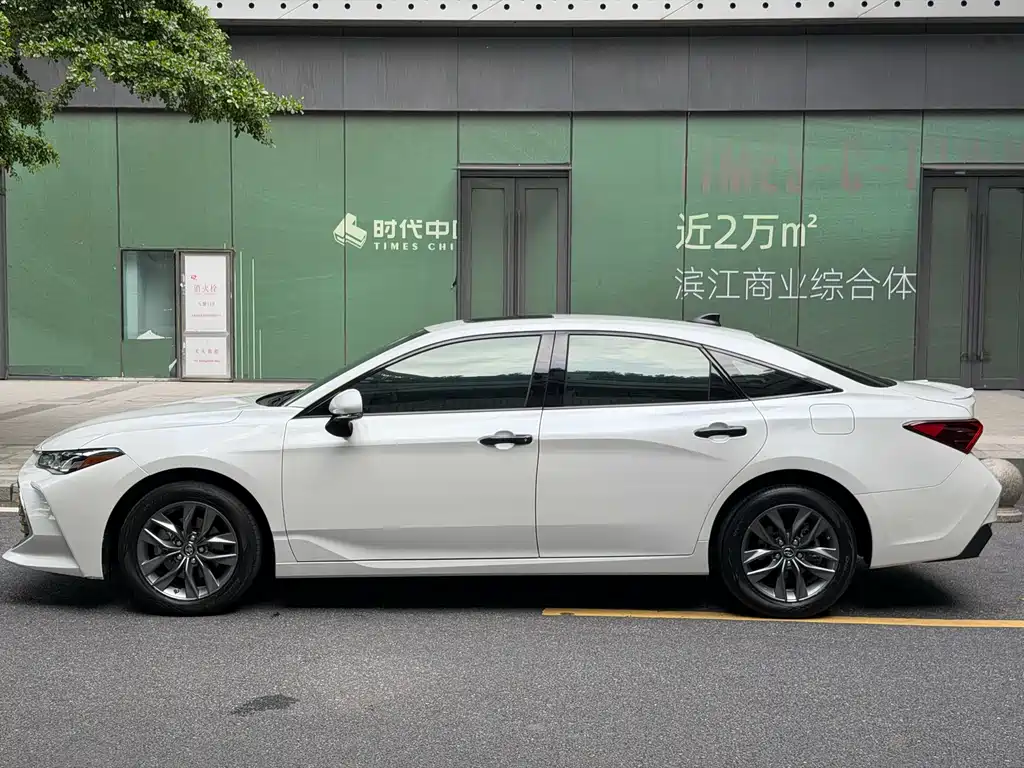 Toyota Avalon 2021 2.5L Luxury