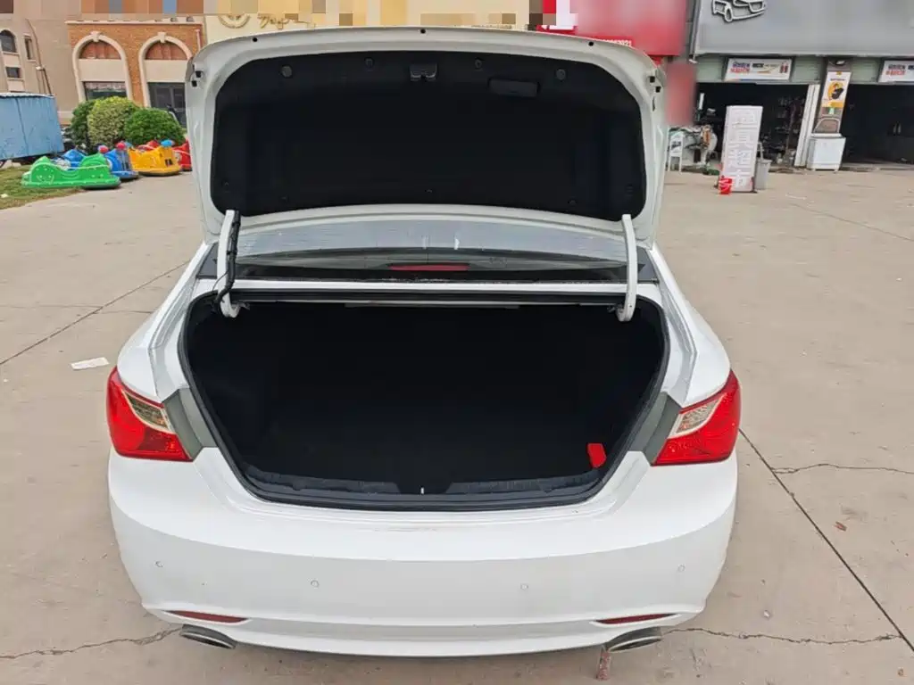 Hyundai Sonata — миниатюра 19