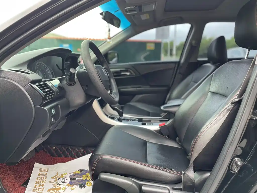 Honda Accord — миниатюра 4
