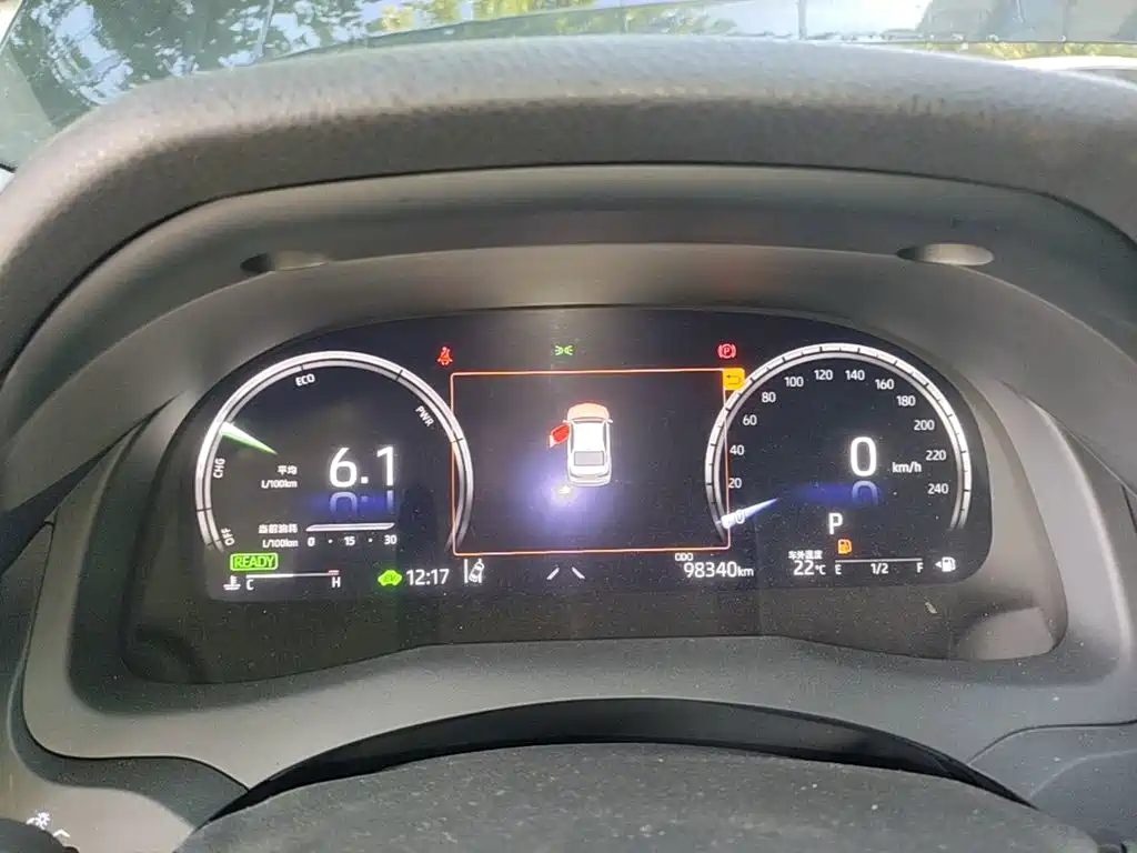 Toyota Camry — миниатюра 12