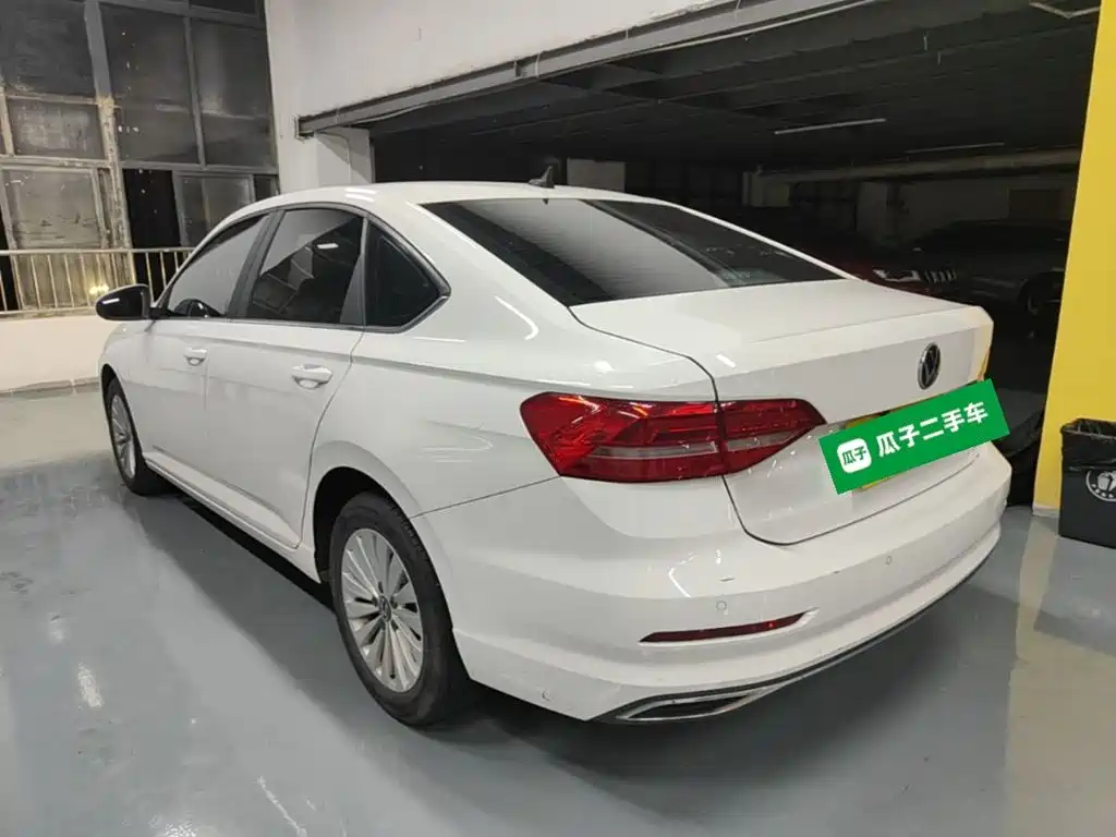 Volkswagen Lavida — миниатюра 5