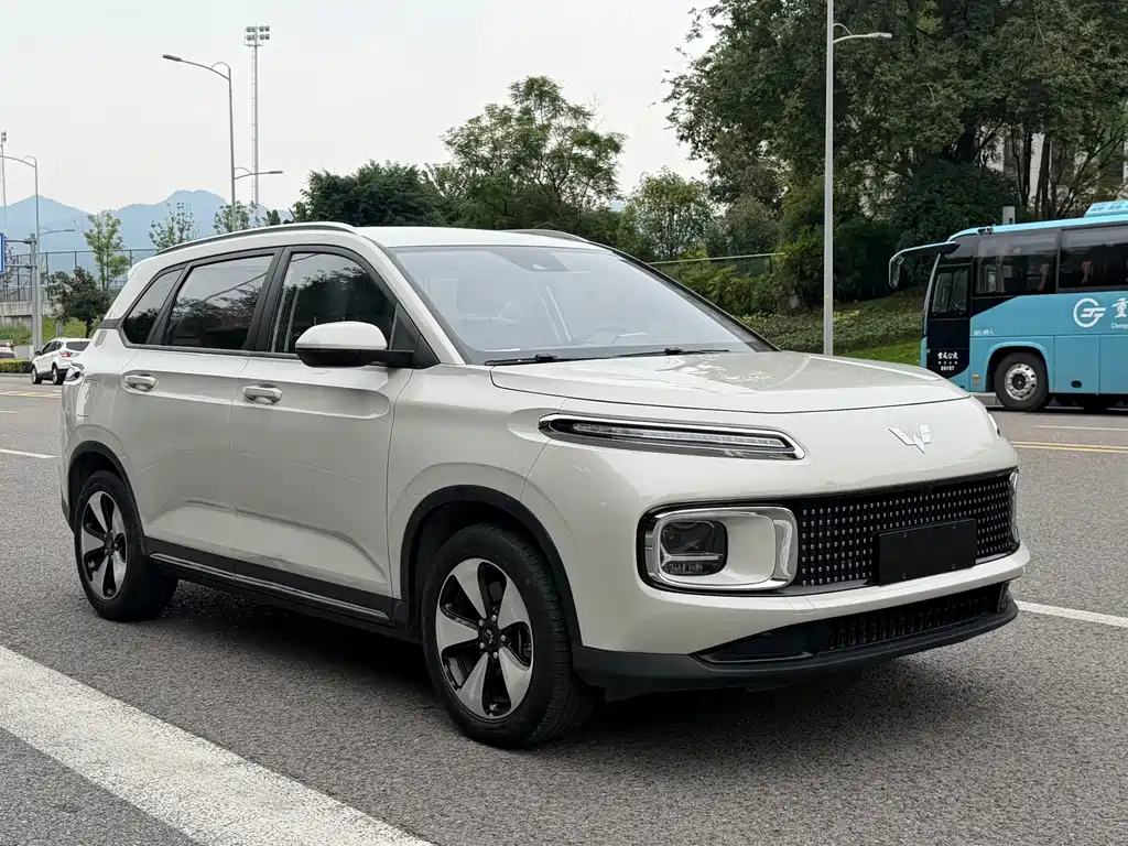 Wuling Xingyun — миниатюра 3