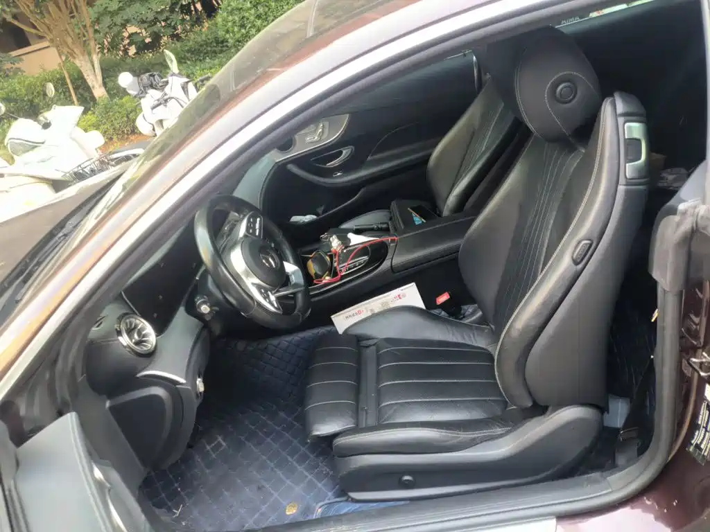 Mercedes-Benz E-Class (Import) — миниатюра 8