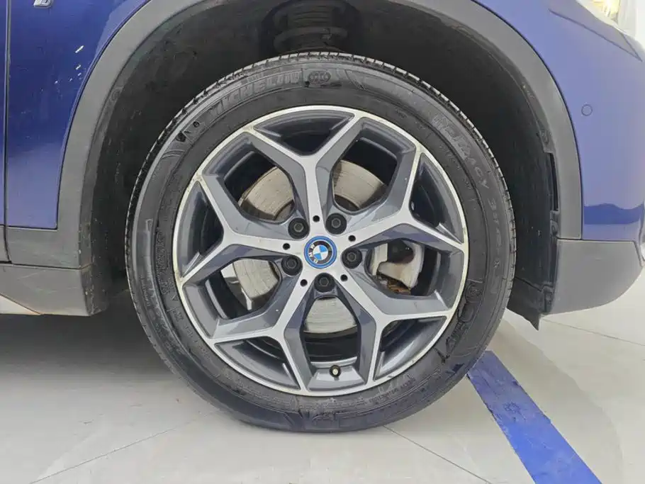 BMW X1 New Energy — миниатюра 6