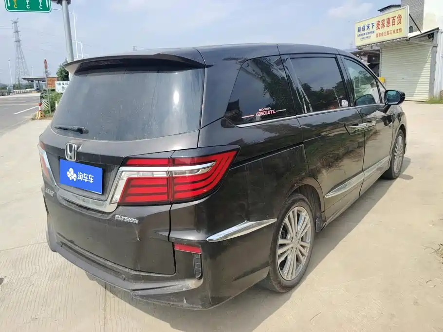 Honda Elysion — миниатюра 3