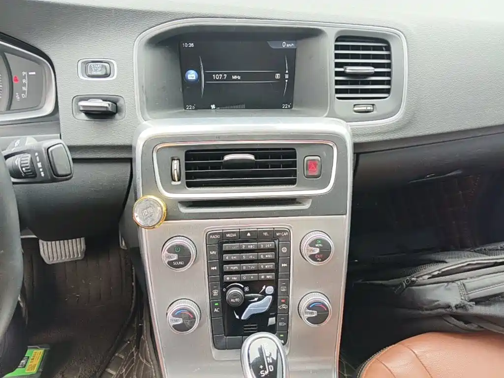 Volvo S60 — миниатюра 13