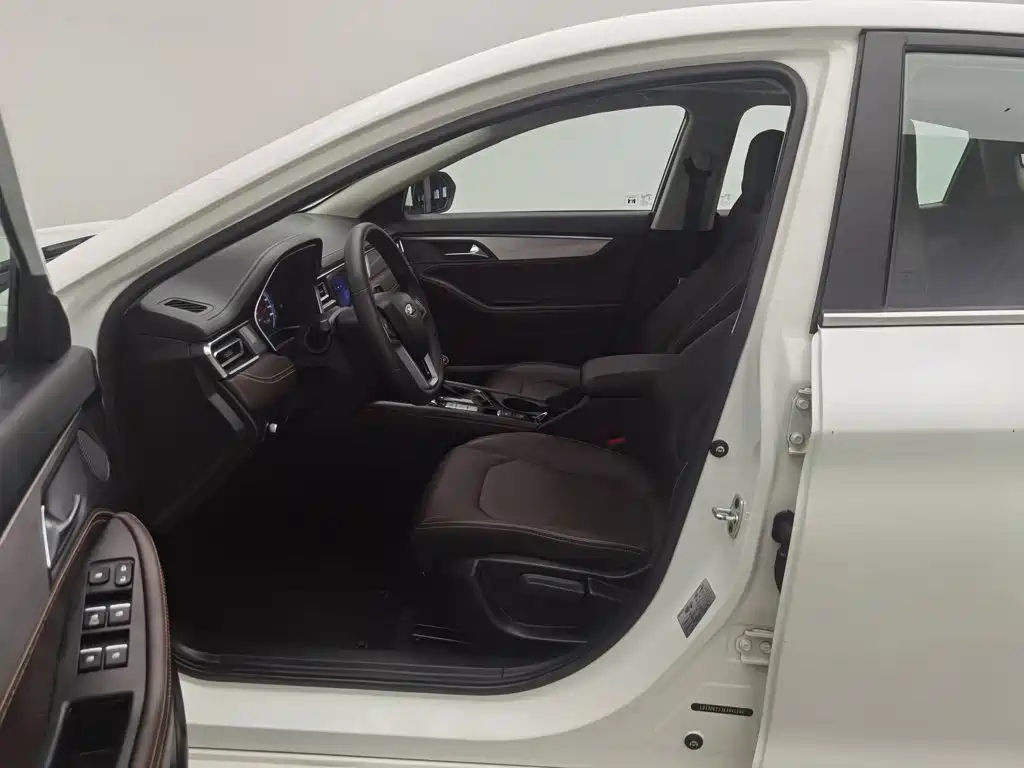 JAC A5 — миниатюра 10