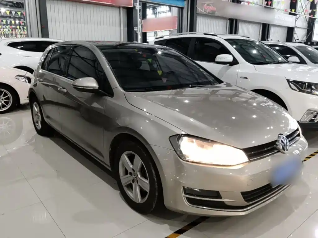 Volkswagen Golf — миниатюра 4