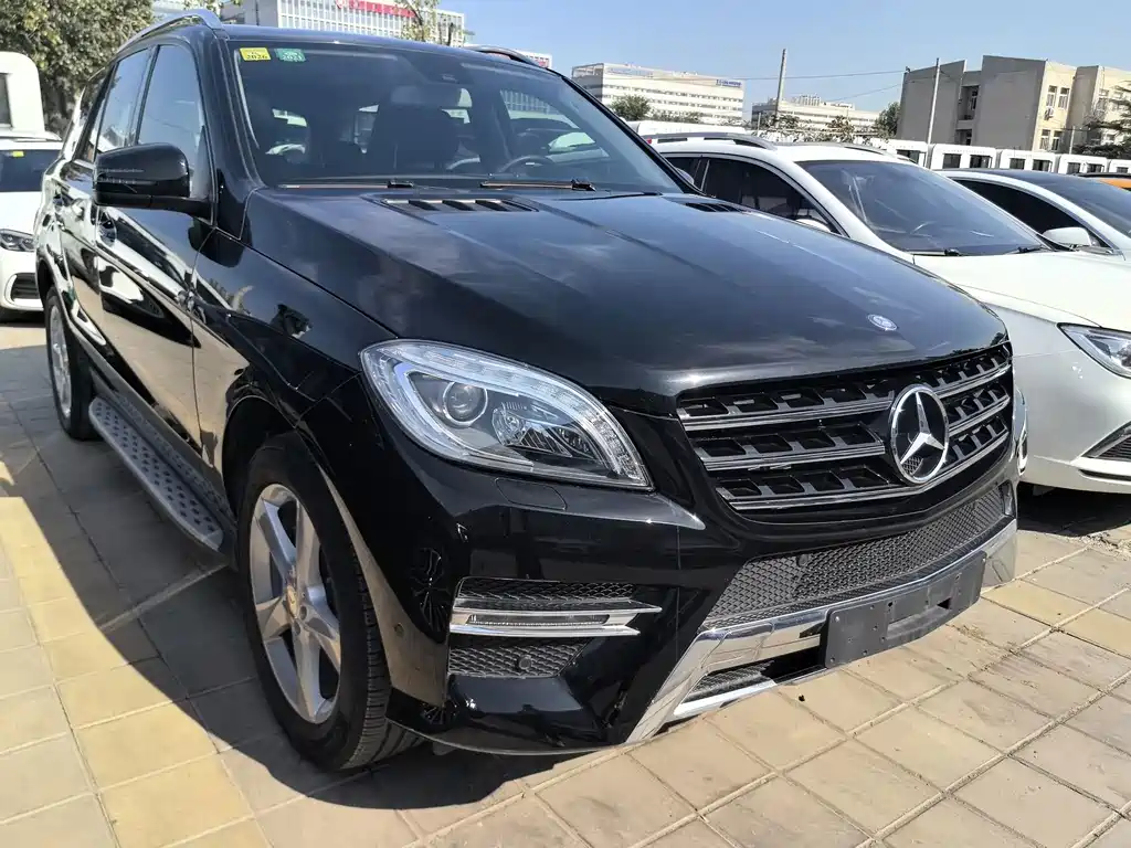 Mercedes-Benz M-Class — миниатюра 4
